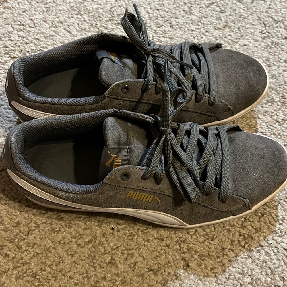 Puma Tennis shoes